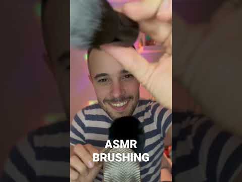 #asmr | Un peu de #brushing pour prendre soin de toi. #tingles #asmrfrançais #sommeil