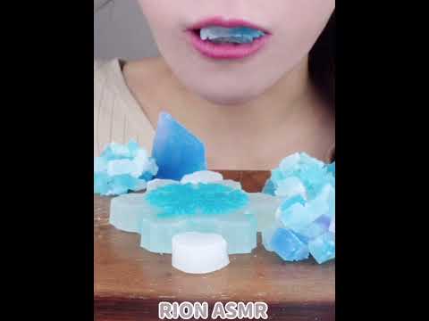 CRUNCHY CRYSTAL CANDY EATING SOUNDS #asmr #mukbang #咀嚼音 #eatingsounds#kohakutou