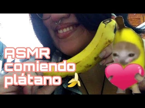 ASMR comiendo plátano 🍌 #eating #eatingsounds #asmreating