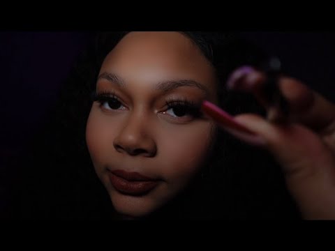 ASMR| Plucking Your Eyebrows RP (Plucking & Mouth Sounds, Hand Movements)