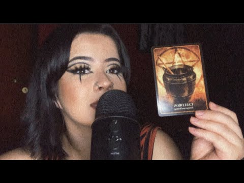 ASMR | Muitos sussurros e cartas do Halloween Oracle!