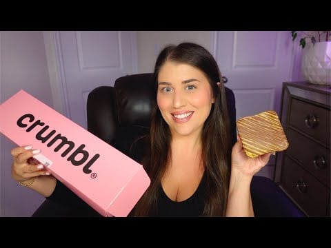 ASMR | Crumbl Cookie Review of Dubai Chocolate!!! (& chats) 🍪 