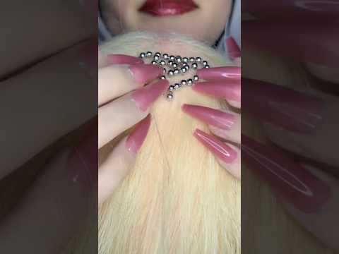Scratch Scratch 💆🏻‍♀️ #asmr #satisfying #visualtingle #relaxing #relax #tingles #asmrscratching