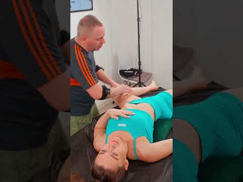 Deep tissue massage and chiropractic adjustments for Christina from Top Chiropractor #chiropractic