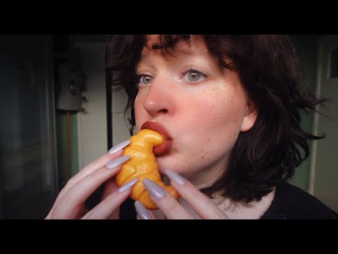 ASMR mouth sounds and tapping/scratching (no talking, fake food, fast paced)