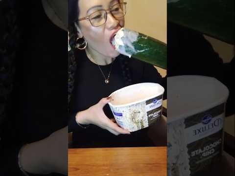 GIANT ZUCCHINI  #shortsfeed #mukbang #americanmukbangers #shortvideo #viralshorts #subscriber