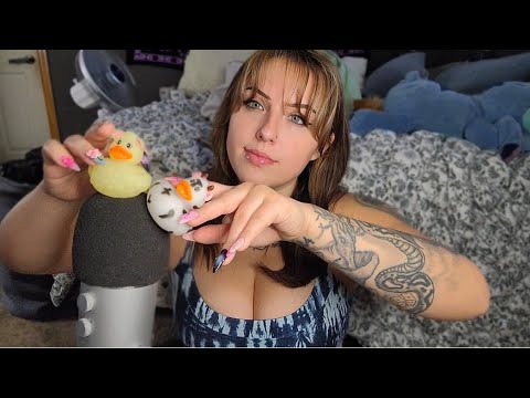 ASMR- Aggressive Mic Rubbing W/ Different Objects 💖