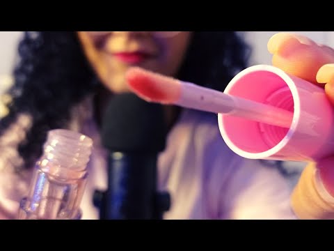 ASMR- Aplicando gloss em você + sons de boca e sons de gloss