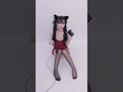 😍Wheezing oral sound licking ear playing tongue sound silk stockings｜晓美 ASMR #shorts #asmr