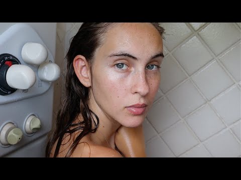 ASMR I RUTINA DE DUCHA RELAJANTE [HABLEMOS SOBRE LA SOLITUD Y LA AMISTAD]