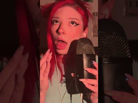 tongue tapping - spit painting visuals mouthsounds ASMR SHORT video! #spitpainting #egirl #gamergirl