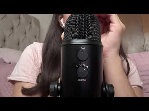 ✧ASMR 12 Days of Christmas✧ Day 3: Holiday Movie Recs #asmrforsleep #christmas