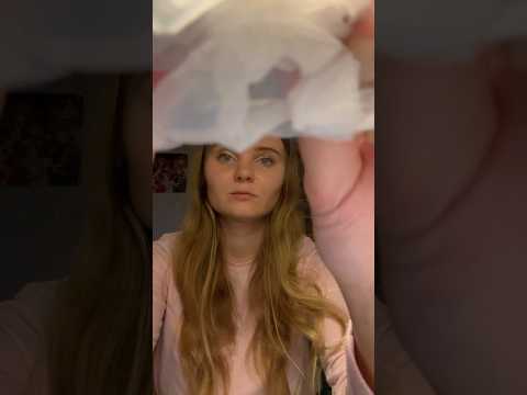 Asmr crinkly plastic wrap sound