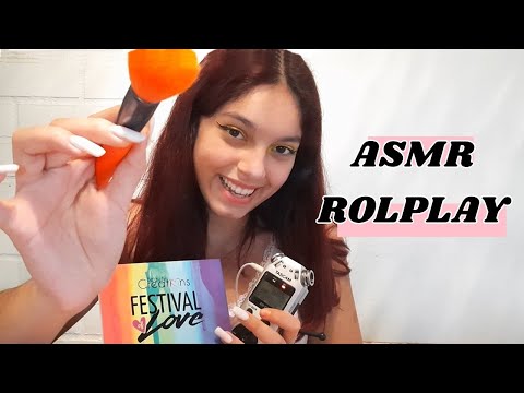 TE MAQUILLO EN ASMR! MI PRIMER ROLEPLAY - SUSURROS, TAPPING, Y MÁS |SOFIWI