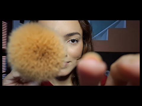 Relaxe! Asmr Camera brushing, mouth sounds. [toques na tela]