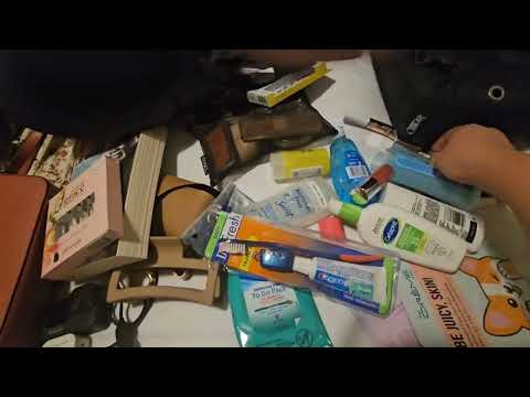 🧳 What's In My Travel Bag| ASMR