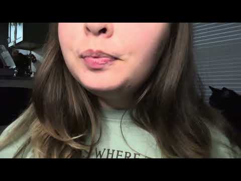 Kisses ASMR 💋
