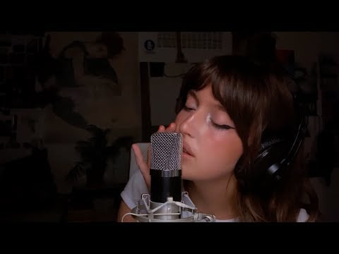 ASMR, chiacchiere e aggiornamenti, sussurri rilassanti per farti dormire😴💤
