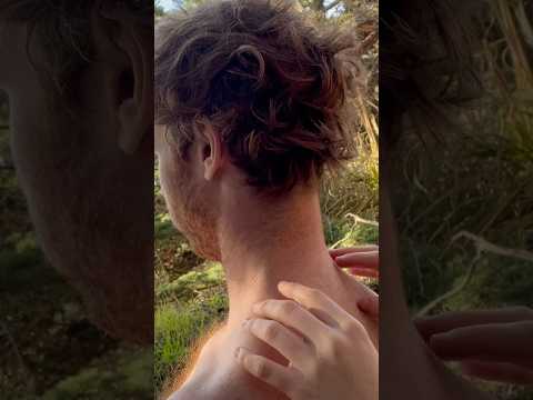 Light touch w/ ocean sounds #asmr #relax #massage #ForYou #FYP