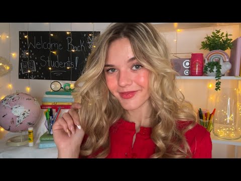 ASMR New French Exchange Student In The Back Of Class Roleplay 🥐🇫🇷 (french whispers)