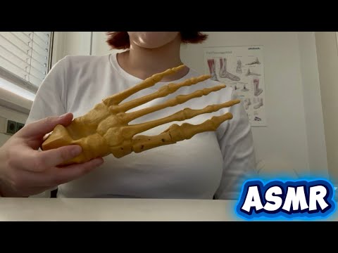 Fast ASMR at Work 💉