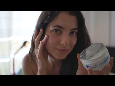 ASMR IMITANDO BLOGUEIRA QUE FAZ ASMR SEM QUERER