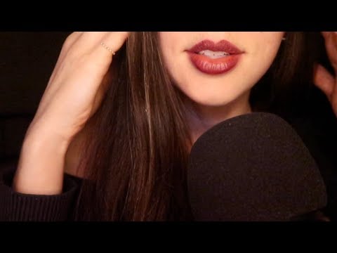 ASMR Leyendo Letras de Canciones en Español ~