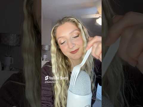 ASMR Plastic Fork Scratching on the Microphone #asmr #asmrsounds #asmrmicrophone #asmrvideos #relax