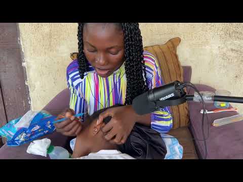 ASMR NITPICKING MY SISTERS EARS AND CLEANING WITH GUM CHEWING/SLEEP TRIGGERS