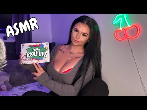 British Girl Tries American Sweets? 💦ASMR