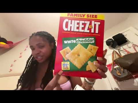 ASMR Tasting Snacks From Colombia 🇨🇴