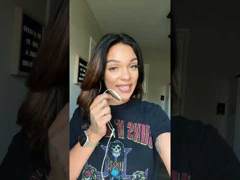 ASMR- Repeating The Name Samantha