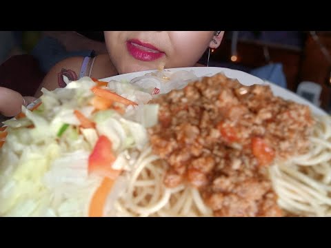 ASMR Comiendo pasta con carne molida  a mi estilo 👌(póngale el nombre que quieran ) 😃