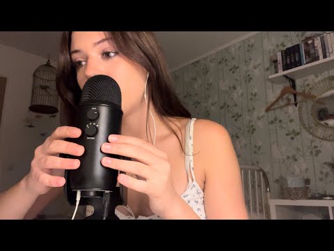 [ASMR]My first ever asmr video :)