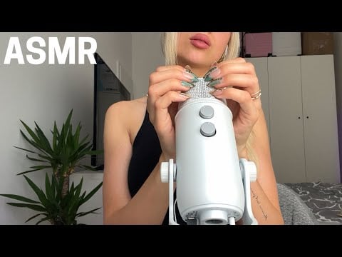 ASMR - trying mic scratching for the first time