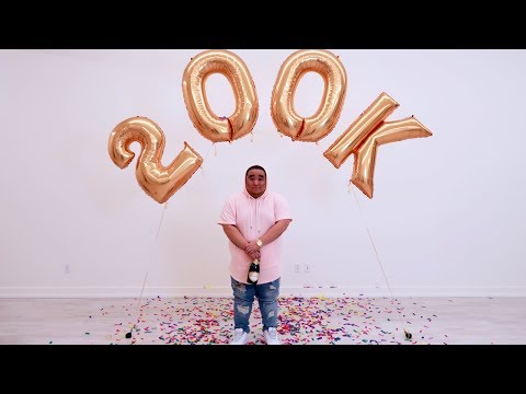 [ASMR] 200k Party 🎉 | Countdown, Cake Cutting and Smushing | MattyTingles