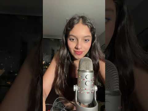 ASMR COMIENDO Sofiwi está en vivo