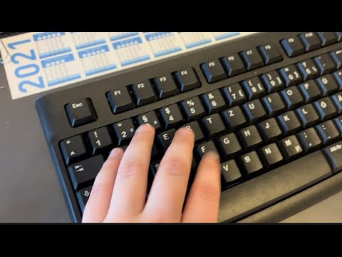 Short ASMR at Work 💊