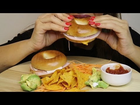 ASMR TURKEY BAGELS / DORITOS / AVOCADO / CARROTS / no talking / CREMA ASMR #asmr #bagels #doritos