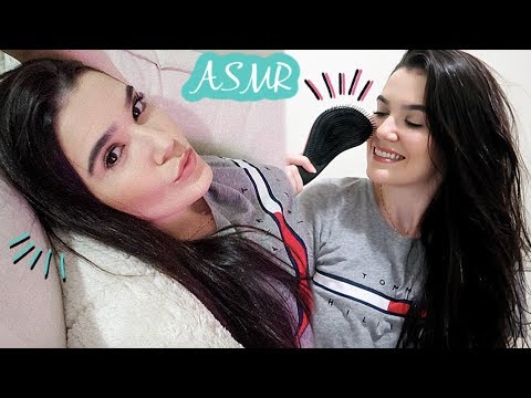 ASMR ROLEPLAY: MEXENDO NO SEU CABELO (Sons de ESCOVA, CREME e SPRAY) - Naiane