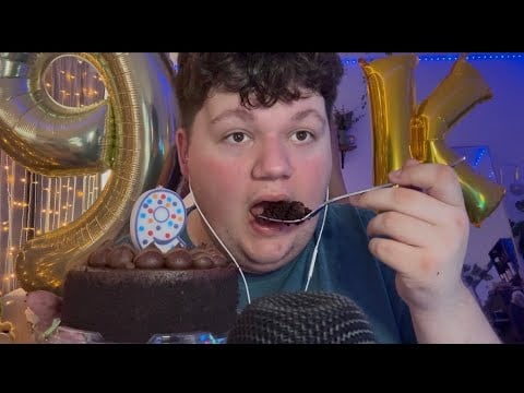 ASMR 9K CELEBRATION!!! CAKE MUKBANG 🎂🎉🥳