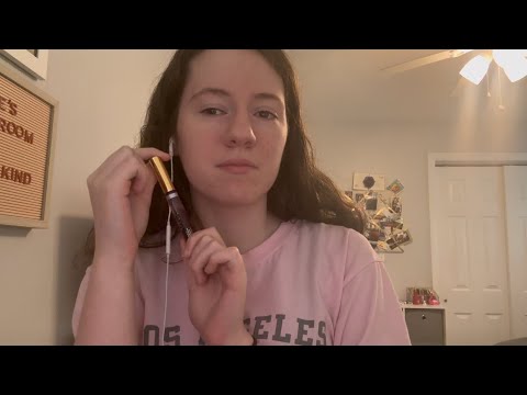 asmr | 1 minute lipgloss tapping! 👄 (no talking)