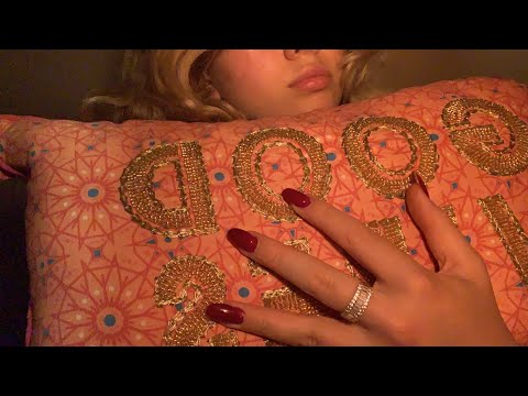 ASMR| fast & aggressive sequinned cushion scratching