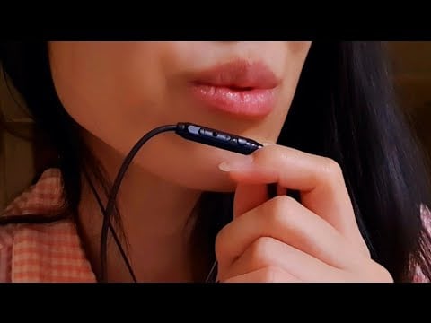 ASMR (LOFI) Clicky Whisper & Mouth Sounds 💕 rambling, inaudible, ear to ear, upclose, sleep, comfort