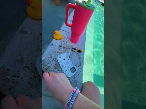 super random chaotic asmr at the pool #asmr #lofiasmr #poolasmr #lofiasmrgame #asmrgame