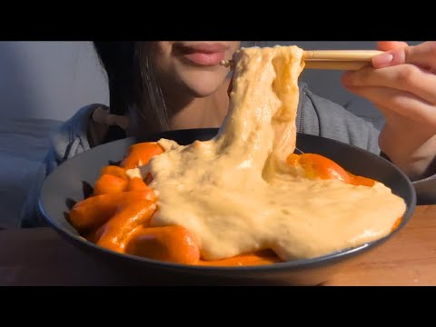 Creamy Cheesy Rose Tteokkbokki + wide glass noodles + sausage Mukbang ASMR | no talking | 로제떡볶이 먹방