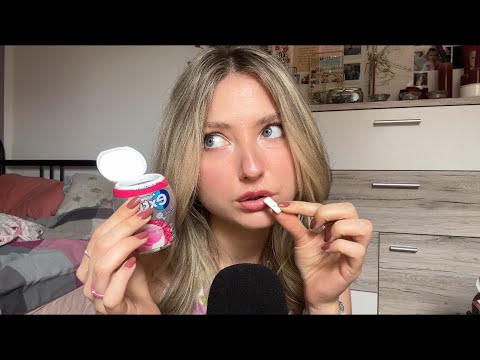 ASMR | german whispers and chewing gum 😴 (soft whispers for sleep) 