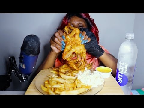 Fried Crabs So Good But I Eat Them For The ASMR Eating Sounds