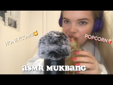 ASMR eating popcorn🍿 + honeycomb🍯