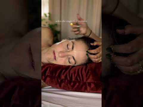 Light touch hairplay with fingernail rings for all the warm fuzzy vibes #relax